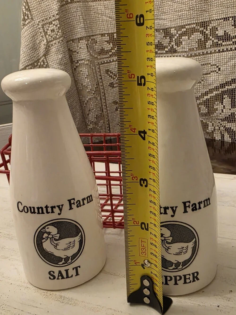 Vintage Country Farm Ceramic Milk Bottle Salt & Pepper Shakers Red Caddy Duck